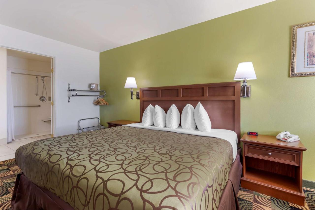 Best Western Caprock Inn Brownfield Екстер'єр фото